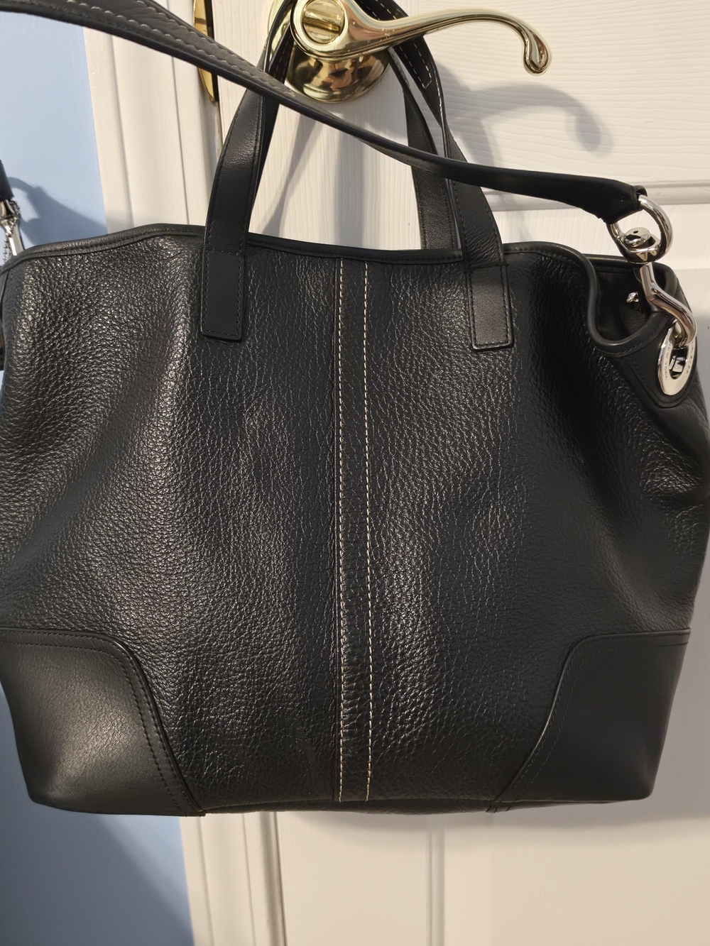 Coach Black Leather Tote Bag with Contrast Stitching